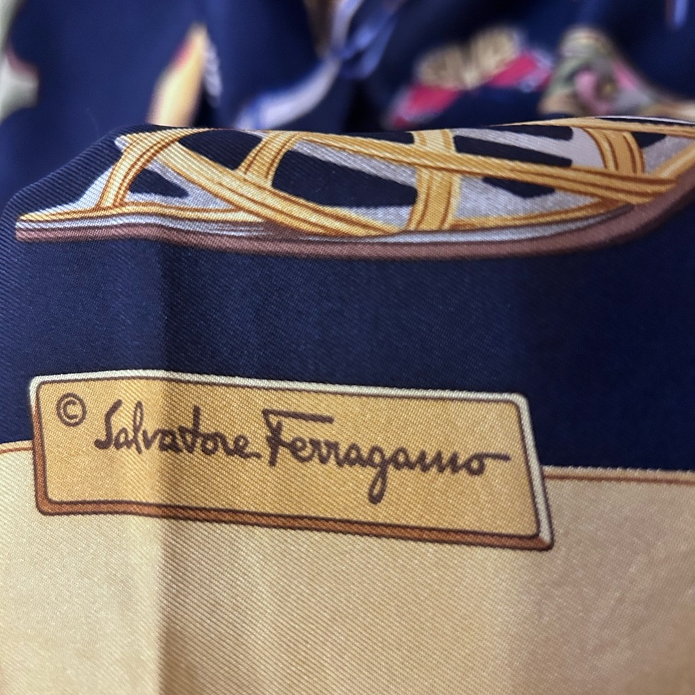 SOLD!!! Salvatore Ferragamo Silk Scarf